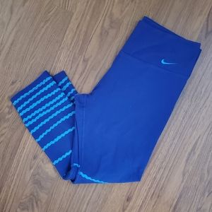 Nike leggings